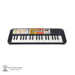 Yamaha-PSS-F30-Keyboard